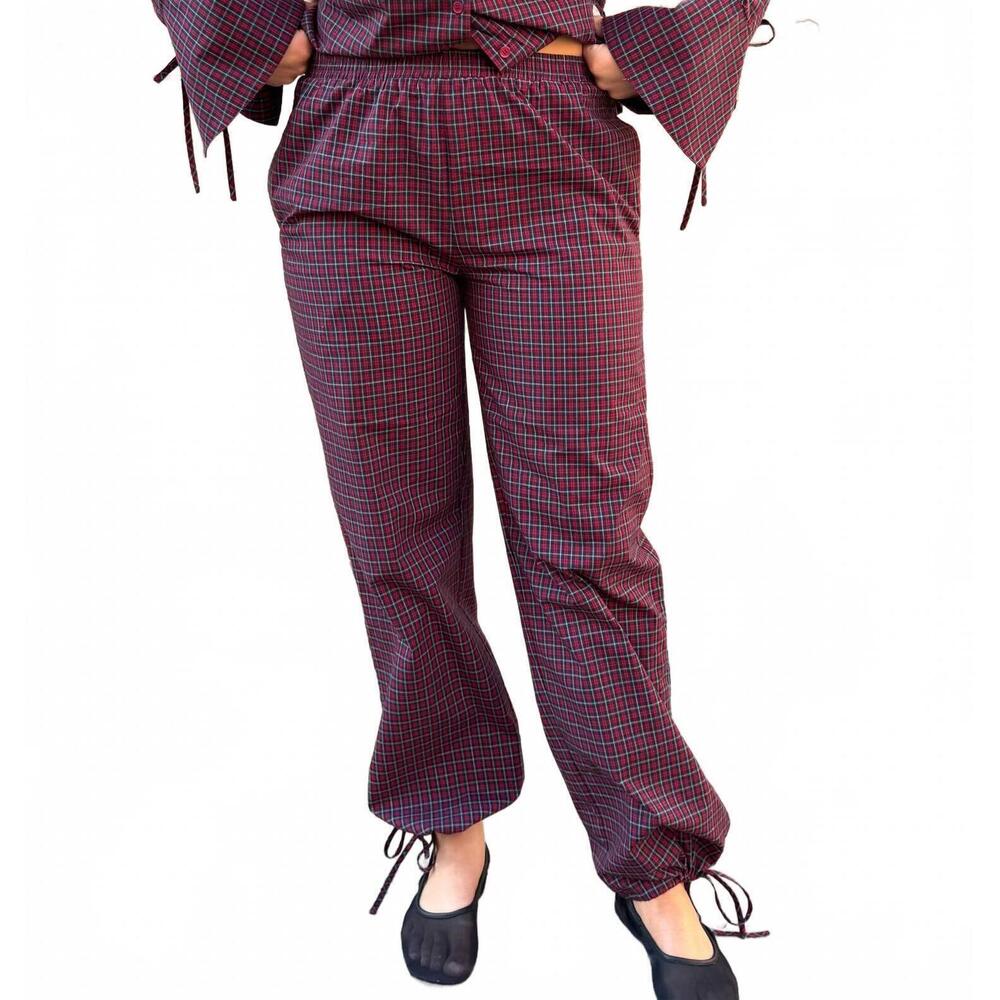 NEW THINGS BETWEEN sylvette checkered pants in burgundy